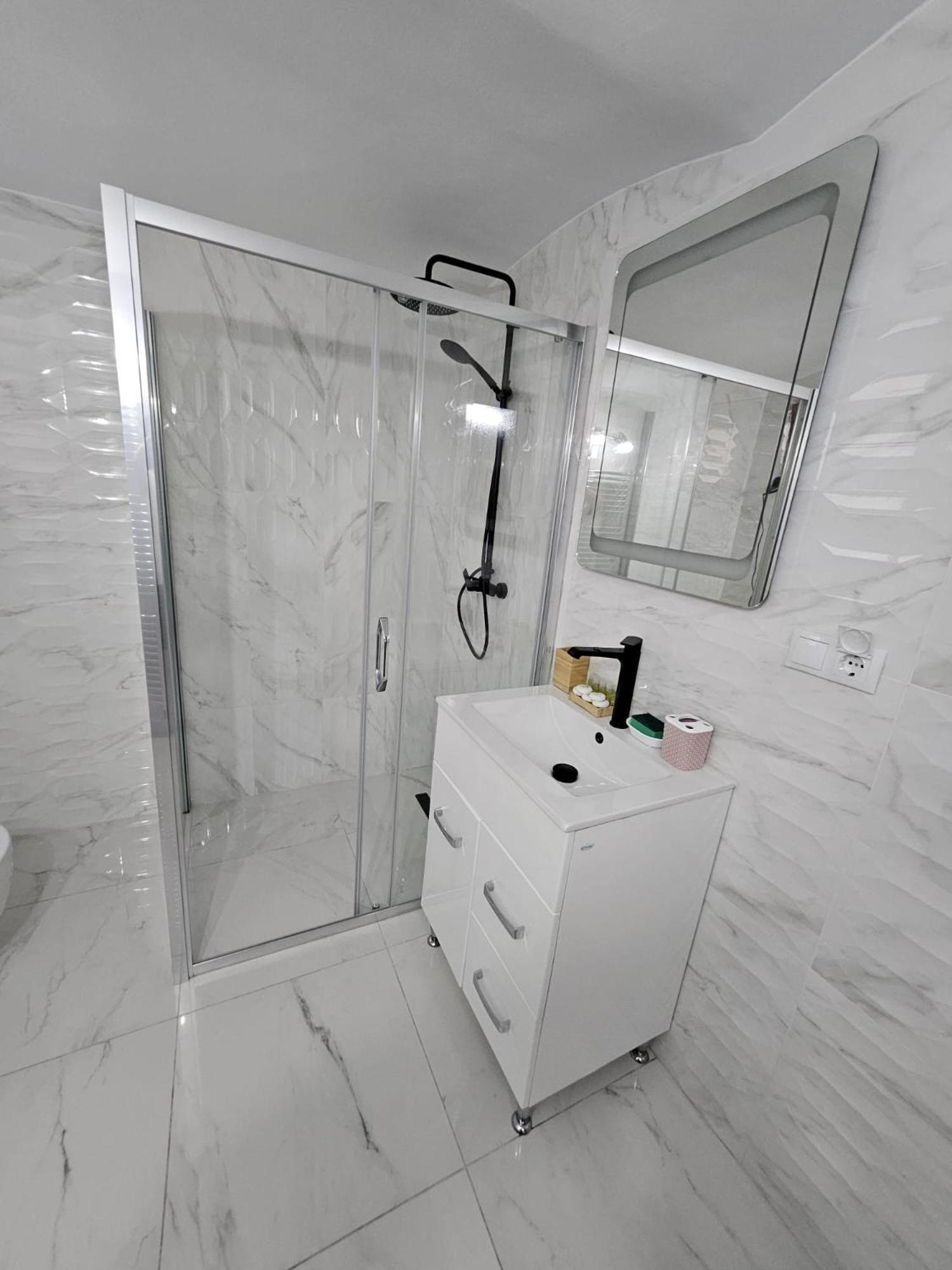 Casa Raduly - Apartament Demisol Сибиу Экстерьер фото