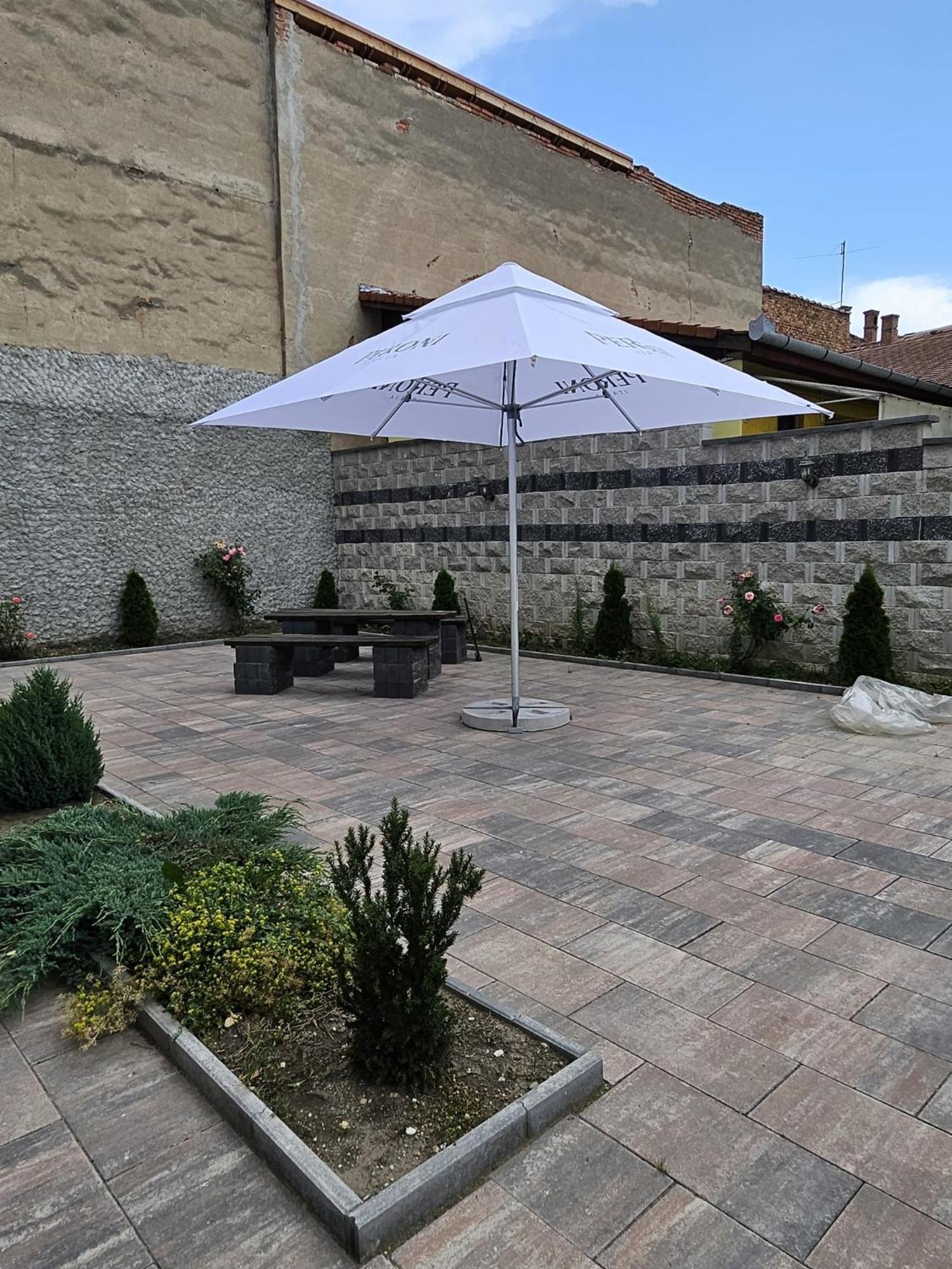 Casa Raduly - Apartament Demisol Сибиу Экстерьер фото